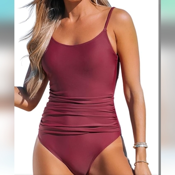 CUPSHE Women's Swimsuit One Piece Ruched Tummy Control - Small NWT - Picture 1 of 5